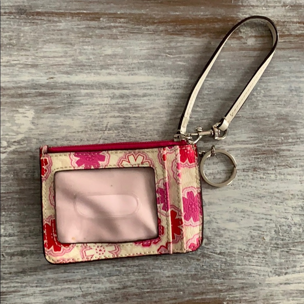 Coach ID wallet